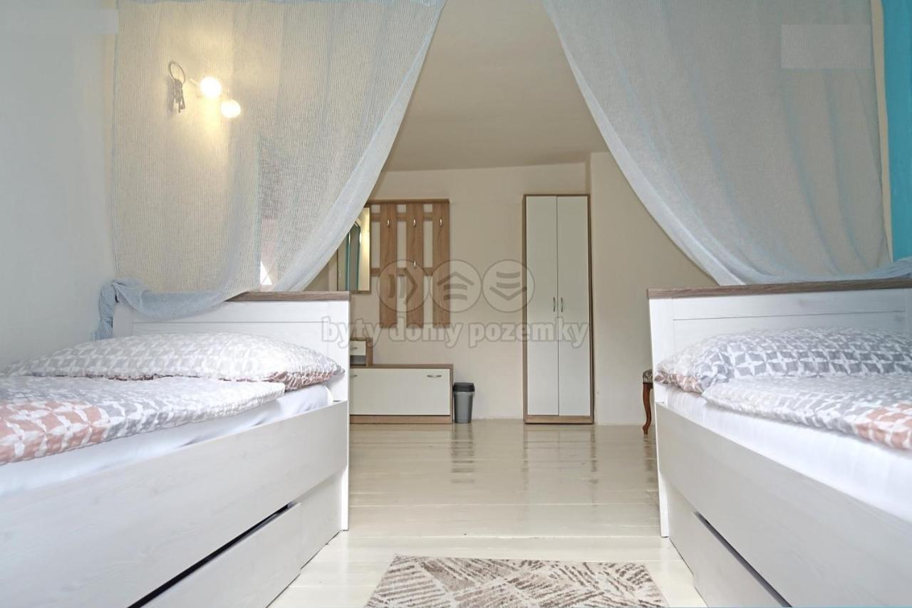 Guesthouse "Malena" كارلوفي فاري المظهر الخارجي الصورة